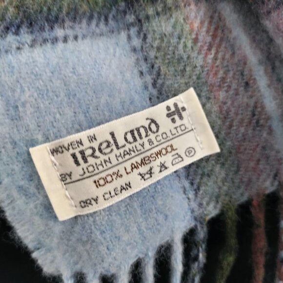 John Hanly & Co. Ltd, Woven In Ireland 100% Lambswool Plaid Scarf, NEW - Picture 4 of 6